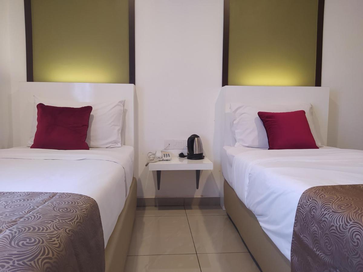 Crescendo Boutique Hotel Hock Lam Village Bagian luar foto